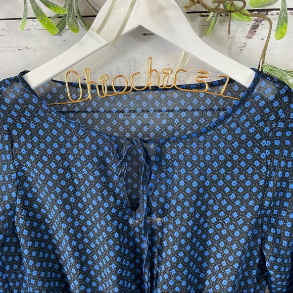 Mudd Long Sleeve Floral Blue and Black Dress. - Picture 3 of 12